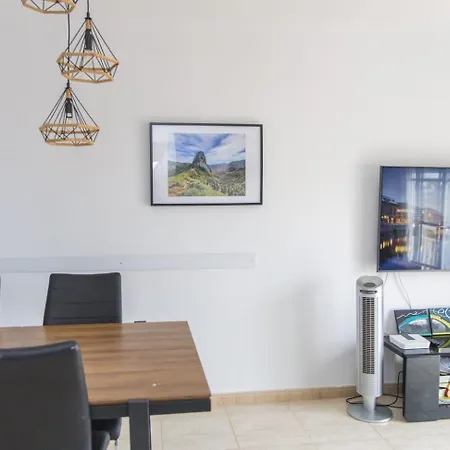 Ocean Front Teneriffa 2 Bedroom Penthouse Апартаменты Кальяо-Сальвахе